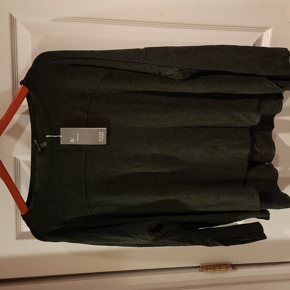 EILEEN FISHER BATEAU NECK BOX TOP.  Lightweight sweater.